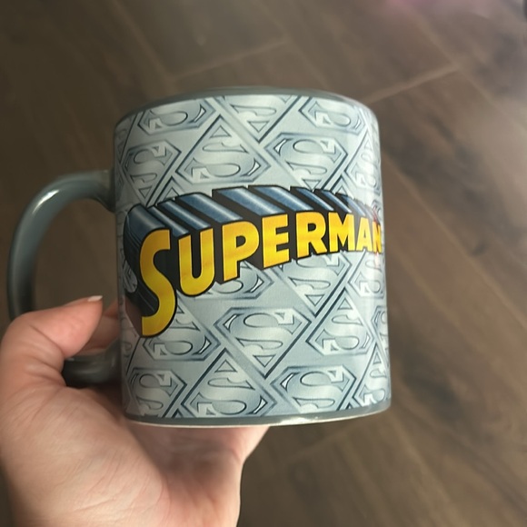 Jumbo Superman Mug, Coffee and Tea Cup, Ceramic Mug, DC Comics Mug, Like New - Picture 2 of 5